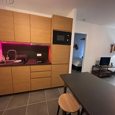 A 500m De La - L Ebene - Apartment