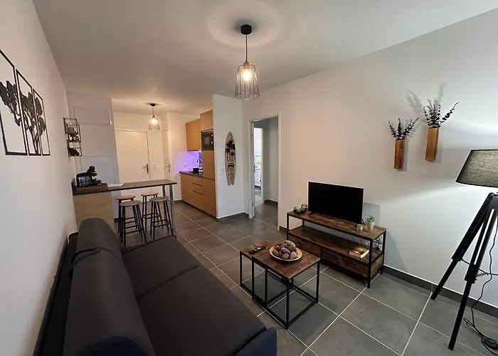 A 500m De La - L Ebene - *